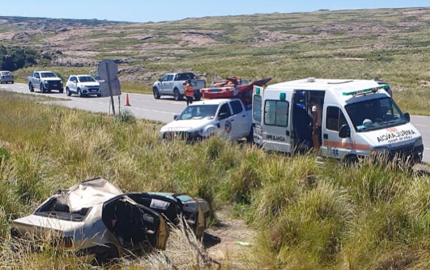 Volc Un Auto En Las Altas Cumbres Hay Cuatro Heridos