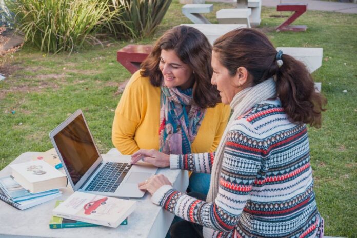 Educación lanzó una nueva plataforma digital para docentes