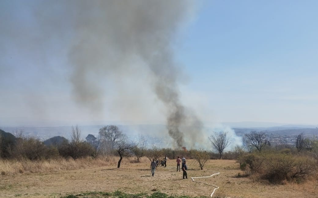 Otra vez  fuego: Controlado Santa María de Punilla, La Calera activo pero sin complicaciones