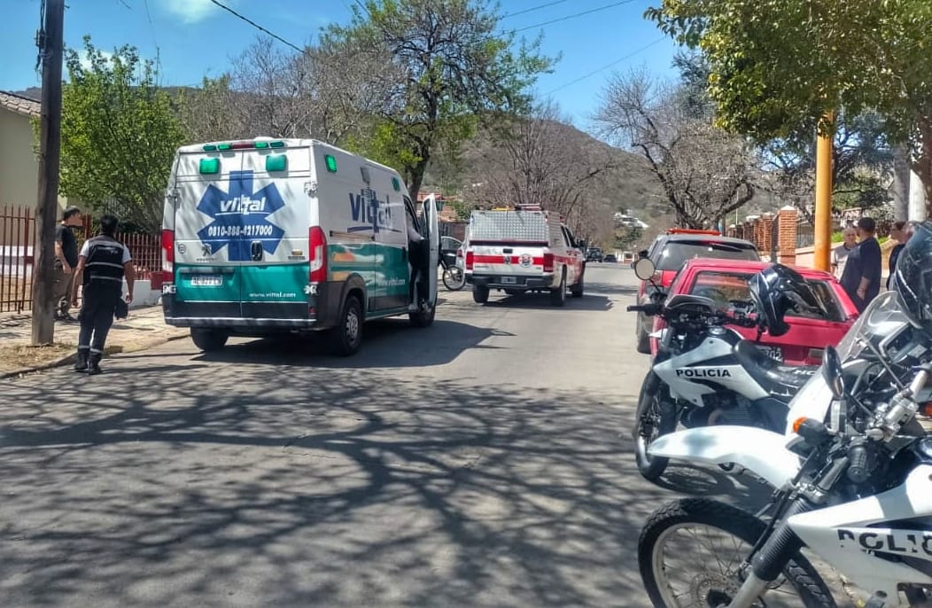 Carlos Paz: una mujer de 84 años fue embestida por un automóvil y resultó con lesiones graves