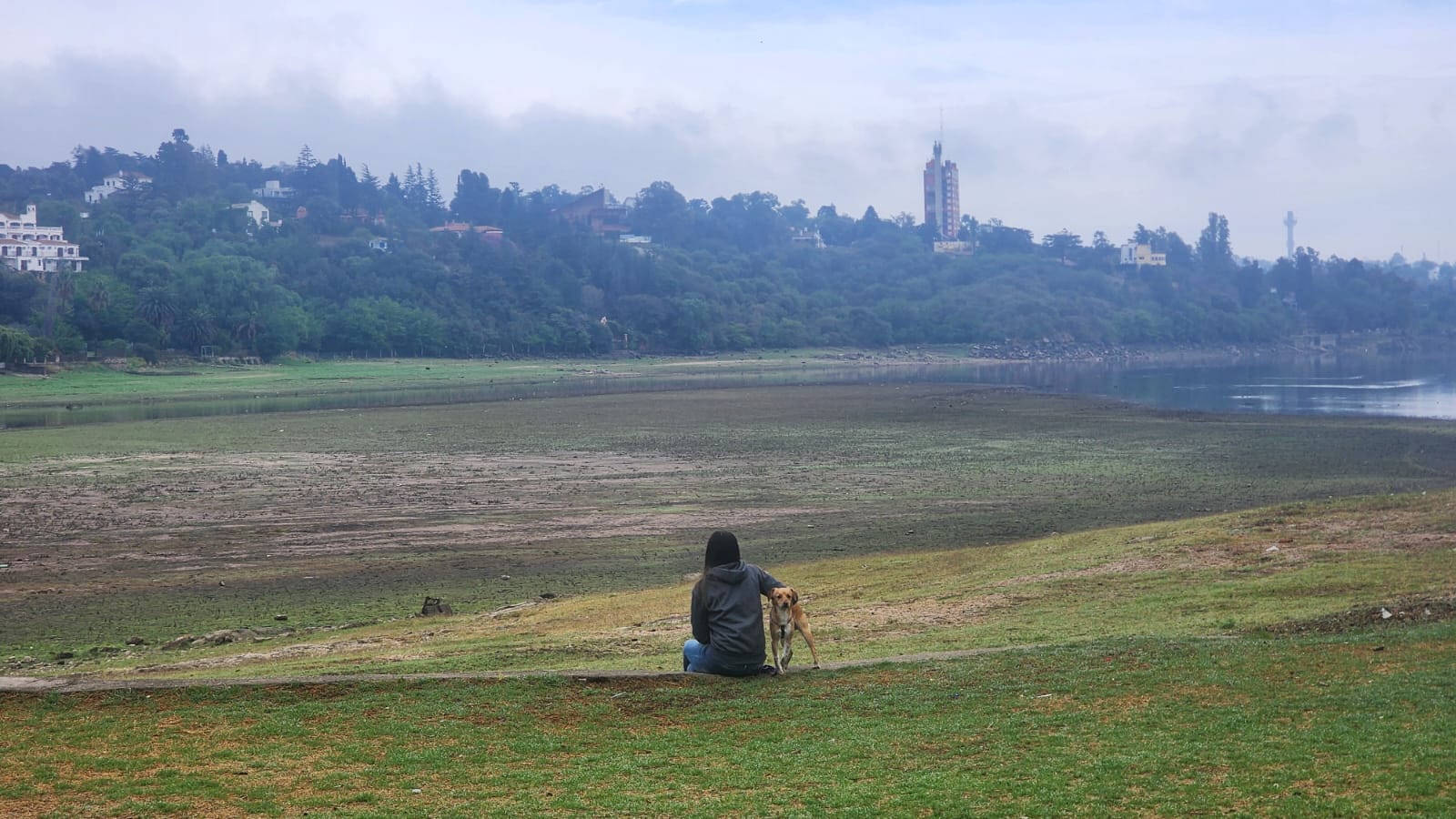 El San Roque no logra revertir su situación: Cuál es el nivel después de las lluvias y las crecientes