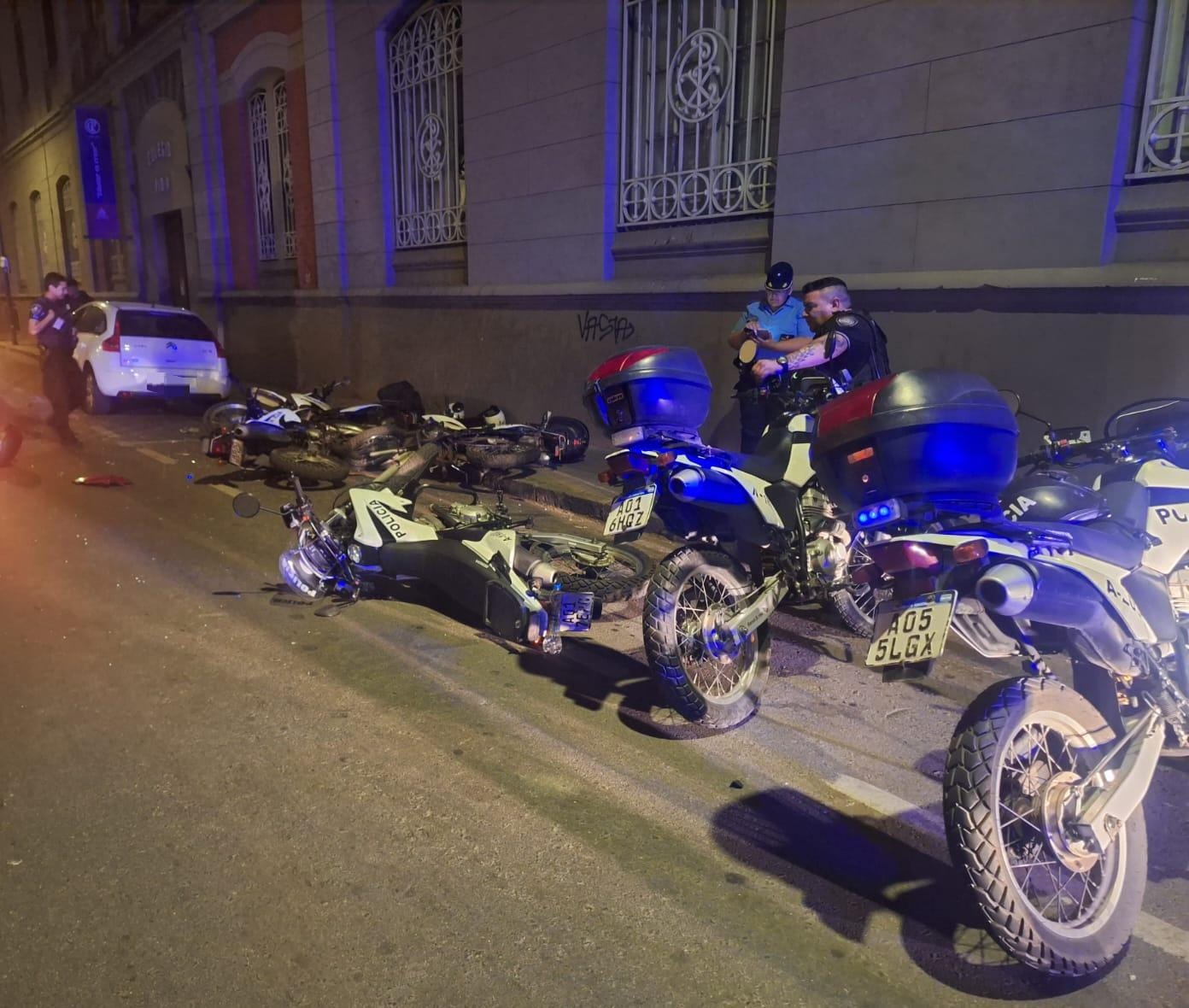 Córdoba: Conductor alcoholizado embistió a cuatro motos de la Policía: Dos uniformados heridos